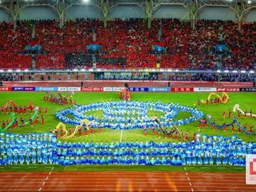 从“独龙落选”到“九龙戏珠”：自贡百名乡村师生硬控“川超”90秒