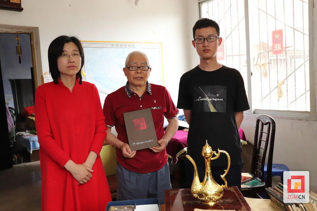 向鹽業(yè)歷史博物館捐贈(zèng)藏品1.JPG