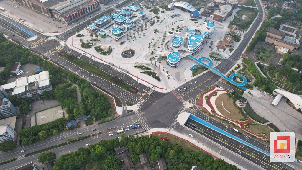 建成后的龍博街、方特恐龍大道、龍藝街.jpg