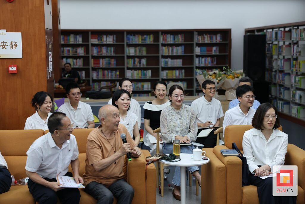 刘耀忠.jpg