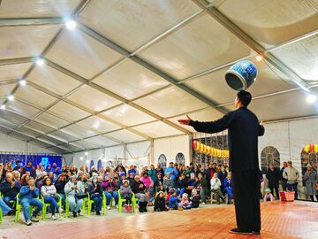 自贡杂技闪耀美国 川味技艺点亮海外舞台 