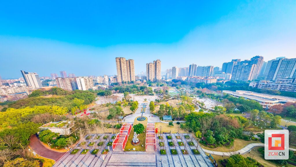 城央翡翠,绿意汇东 记者 宋姿熠 摄.jpg