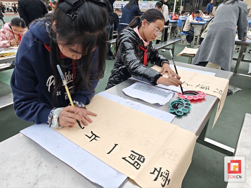 活动照片 (1).jpeg