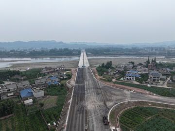 我的乡村超安逸丨眉山洪雅联丰村：从“一家美”走向“一片兴”  农旅融合引客来