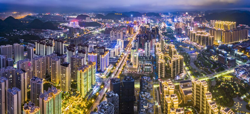 兴义市城市新貌。兴义市融媒体中心记者 张霆 摄