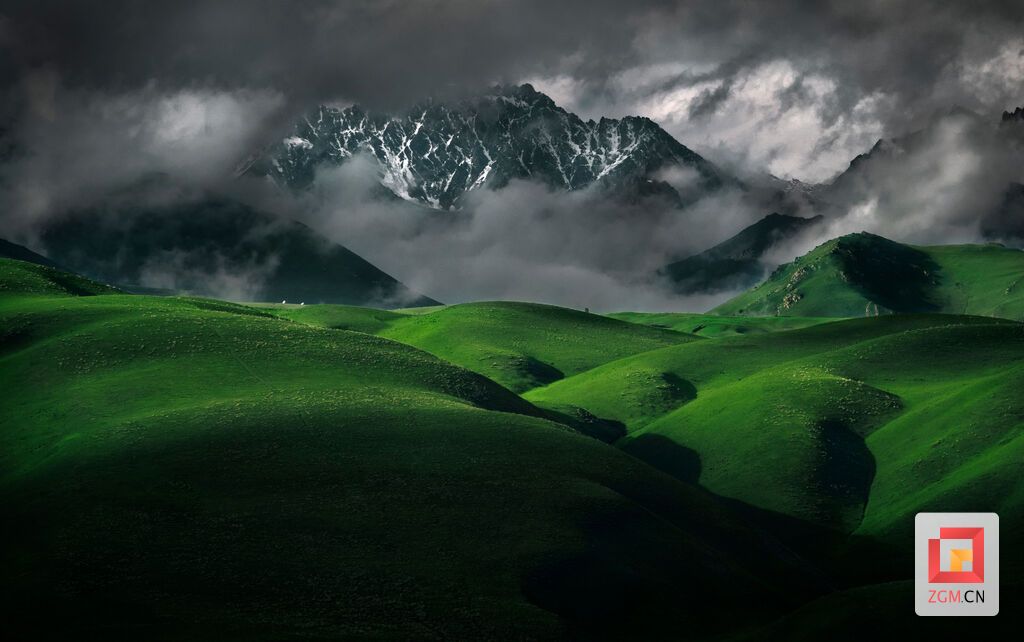 林忠敏《雪山草原》.jpg