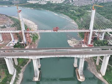 今天，成渝中线高铁全线桥梁合龙！2027年通车