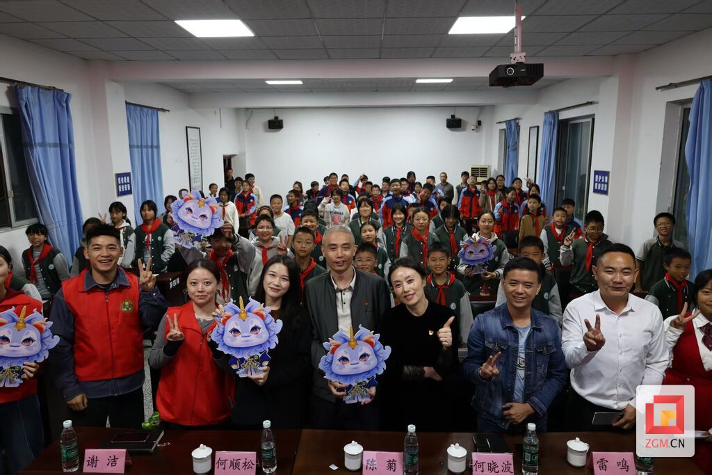微信图片_20251020194337_67_1884.jpg