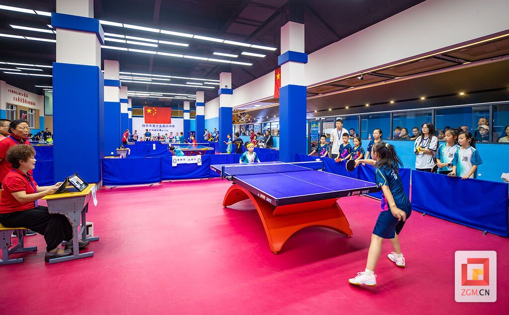 氛围热烈 记者 叶卫东 摄.jpg