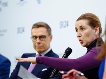 丹麦首相：格陵兰岛“不能定价” 主权必须得到尊重