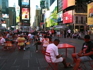 纽约时报广场发生枪击 3人受伤