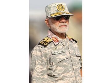 伊朗武装部队称已从防御转为进攻