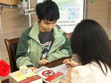 让“书页留声”  四川轻化工大学举办毕业季图书捐赠活动