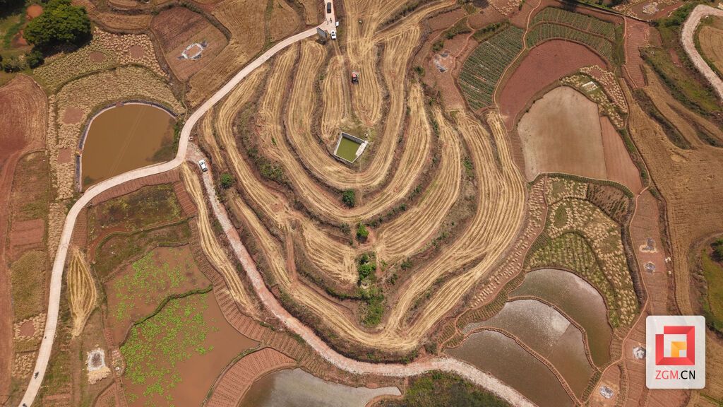 3D921D27C257C40050CF8E1CFD4F2ACD 拷贝.jpg