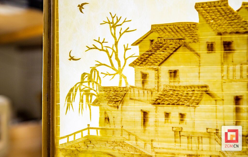 7.制作出的家乡建筑 记者 叶卫东 摄.jpg