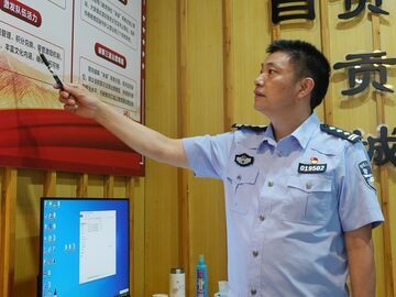 【讲文明树新风】第八届自贡市道德模范事迹展播 魏兴贵：聚善为民 同心护安