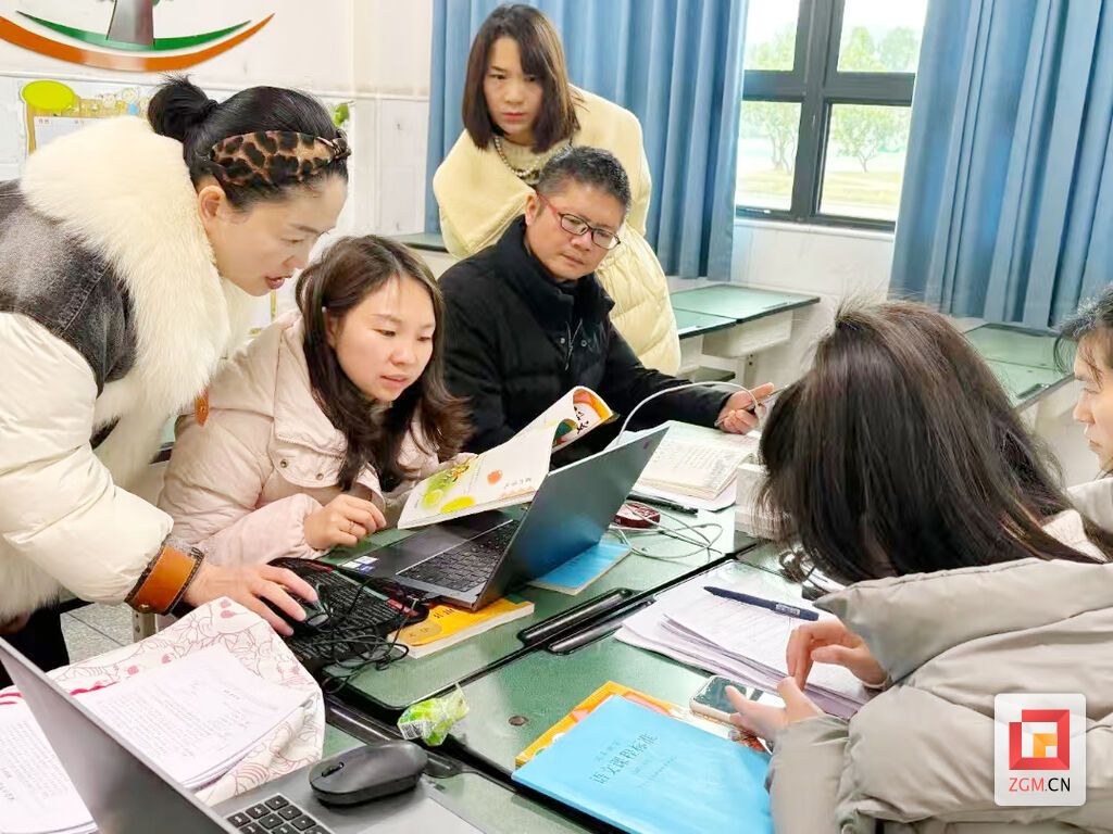 榮縣教師集體備課.jpg
