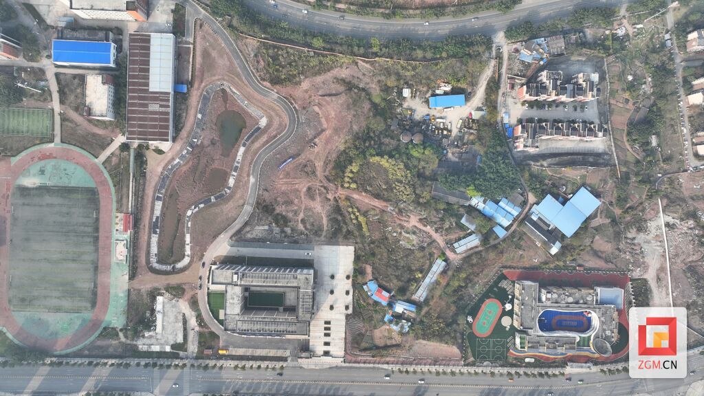 项目开工建设时的空中俯瞰图.jpg