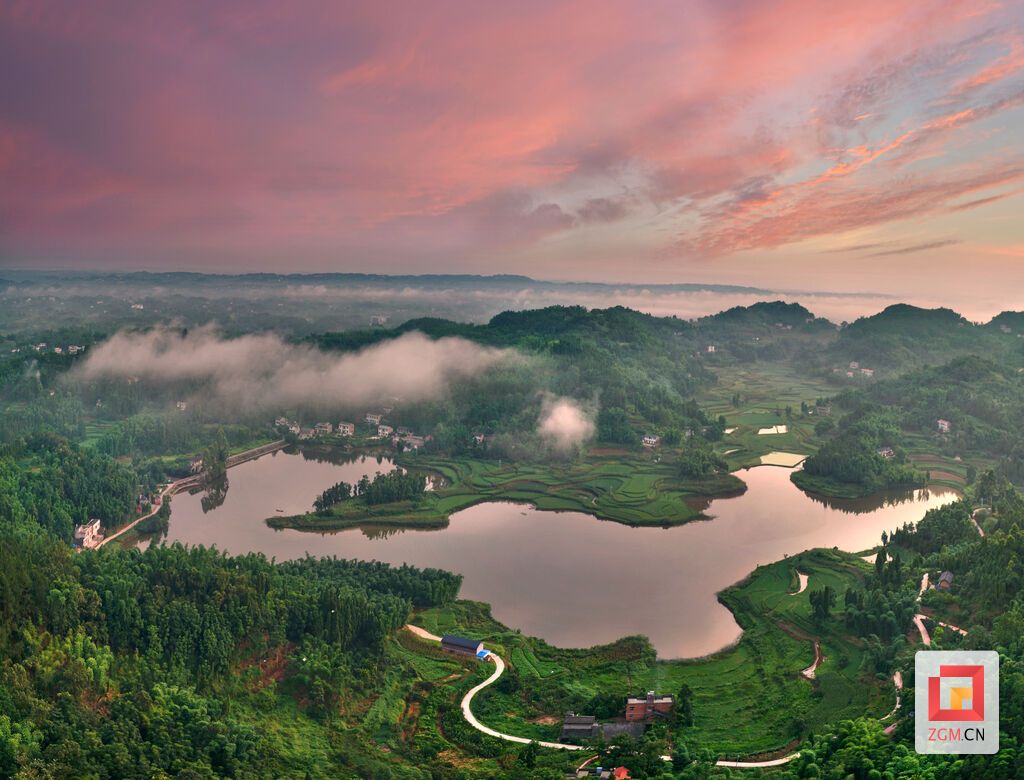 富順縣黑凼口林場(chǎng)省級(jí)森林康養(yǎng)基地.jpg