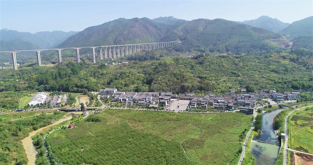 在《湖南（沙洲）红色文旅特色产业园发展规划（2021—2035年）》中，沙洲村位于核心区。郴州日报摄影记者 曹高林 摄