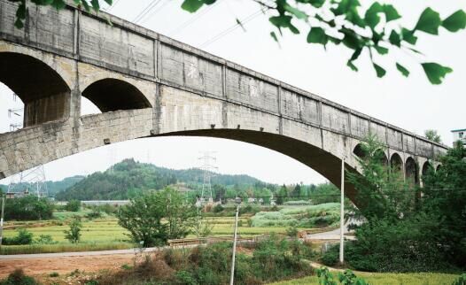 渡槽记(图3)