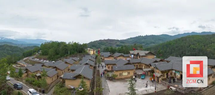 昭觉县三岔镇三河村新貌。.jpg 拷贝.jpg