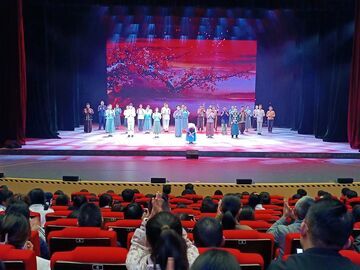 “永远的江姐”——自贡市纪念江竹筠烈士牺牲76周年音乐剧《红梅开 红梅红》展演活动举行