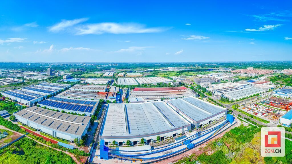 连片的现代化厂房,勾勒出自贡工业高质量发展的崭新图景。记者 宋姿熠 摄.jpg