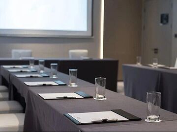 拍照片、发消息可能泄密 重大会议活动警惕“指尖便利”风险