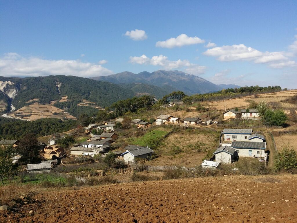 昔日彝海村。图片由冕宁县委宣传部提供