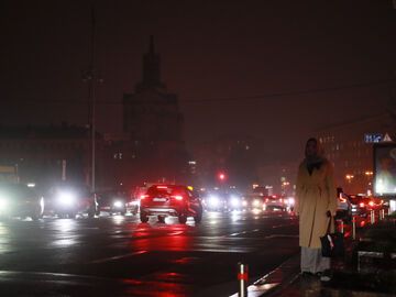 俄空袭致乌大停电 威胁将迅速回应欧盟冻结俄资产