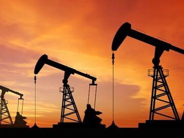 8个产油国决定自5月起将原油日产量上调20.6万桶