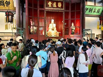 “诸葛亮身高一米九？” 台湾青年“走读文化四川”：课本里的历史，这次“活”在了眼前