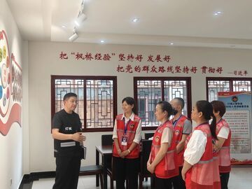 【榜样力量】党旗所指就是心之所向——记自贡市公安局警务保障科党支部书记、科长，灯城义警协会党支部书记魏兴贵