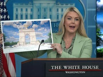 近千人对特朗普“凯旋门”发表意见 百分之百反对