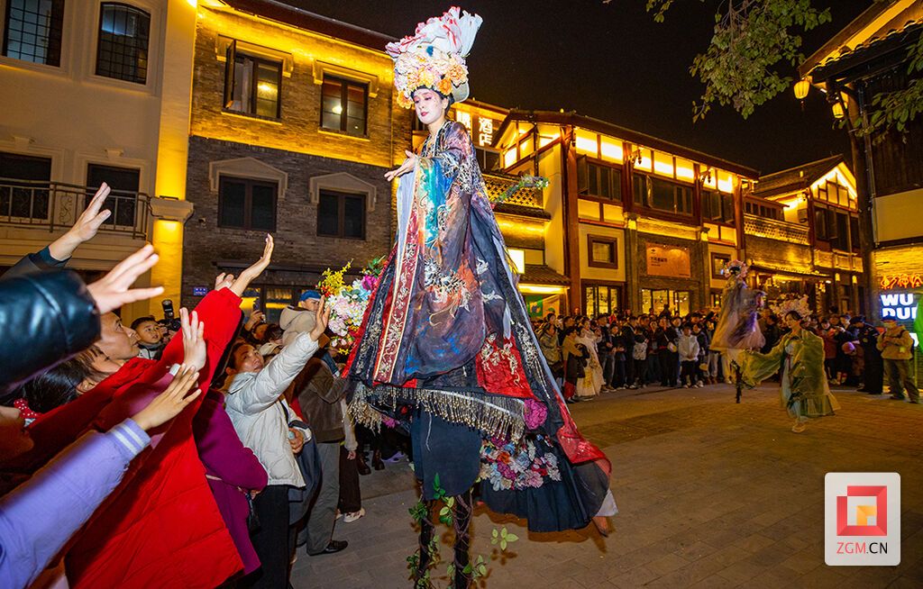 自流井老街 记者 叶卫东 摄 (5).jpg