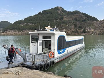 新春走基层丨南充“水上公交”上新，这条1元回家路安全又舒适