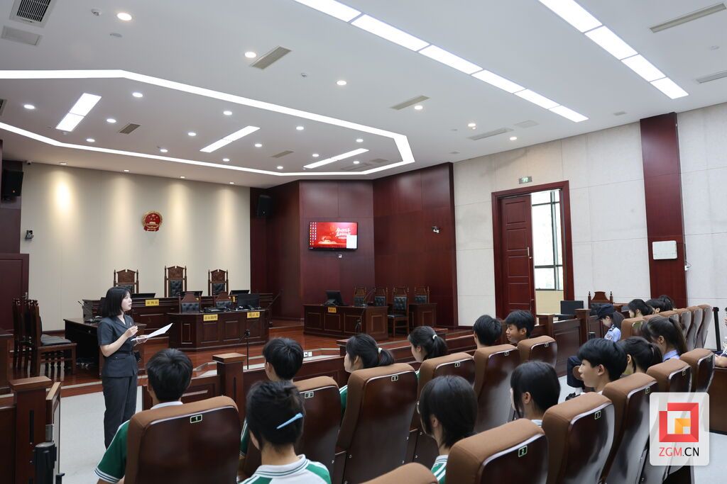 自贡中院1.JPG