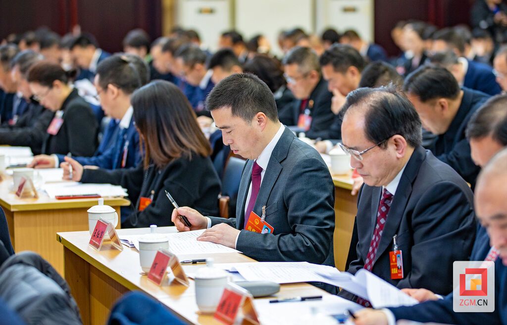 AJ7I1941.jpg