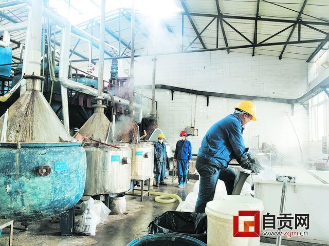 00294174（復(fù)工復(fù)產(chǎn)促發(fā)展）規(guī)模以上企業(yè)半數(shù)以.jpg