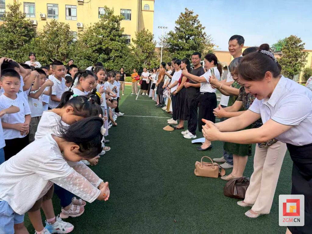 燊海森林小学新生启智开蒙.jpg