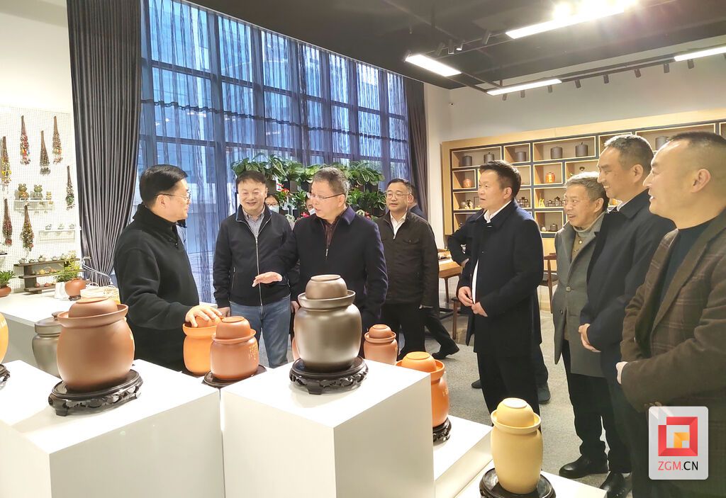 下载图片 (1).jpg