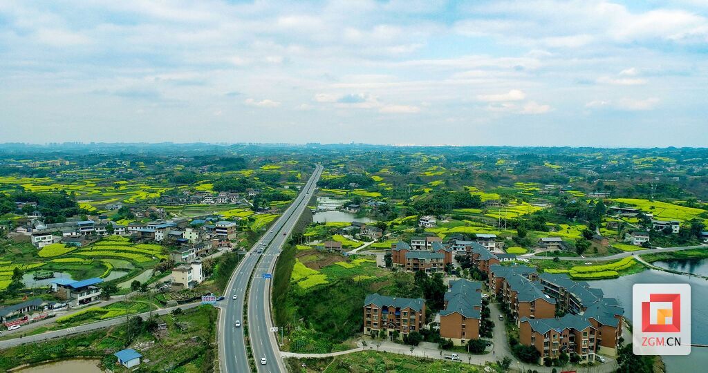 自流井區(qū)飛龍峽旅游快速通道.jpg