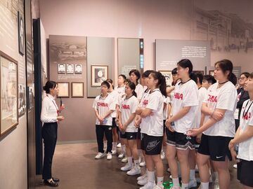 传承红岩精神 汲取奋进力量——中国U17国青女篮走进江姐故里开展红色教育