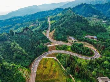 峨眉山景区“第二通道”贯通！从七里坪到峨眉山将缩短20分钟