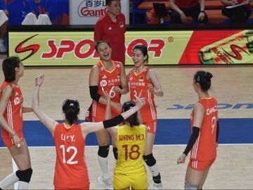 香港站三连胜！中国女排逆转世界第一土耳其队