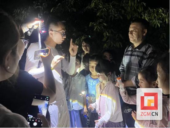 夏夜昆蟲探秘.jpg