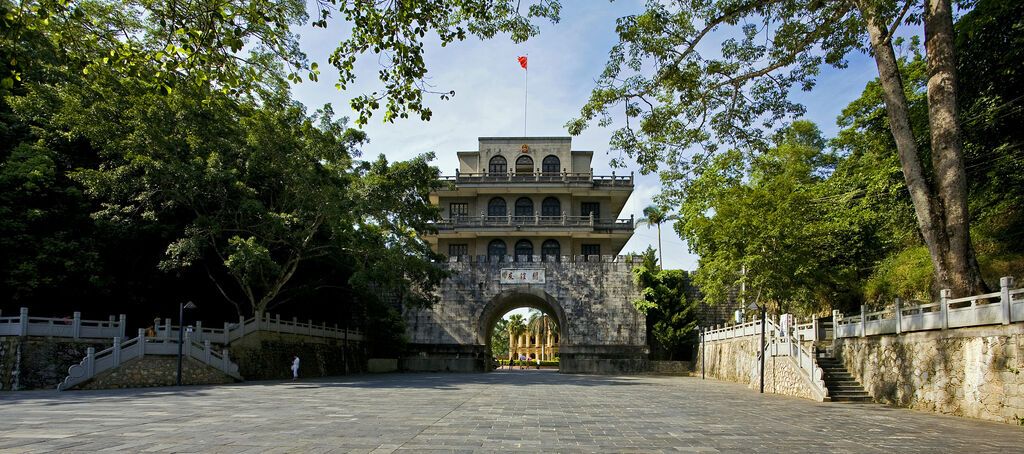 图：今日的友谊关，既保有守关功能，又是“开放之关”。图片由左江日报社提供