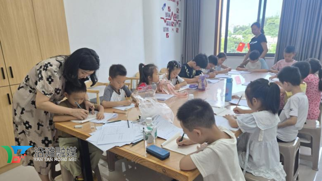 板仓社区.png