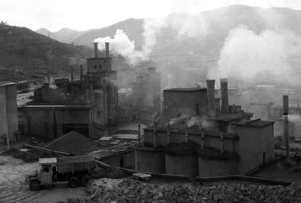 余村曾经的水泥厂。图片由余村提供